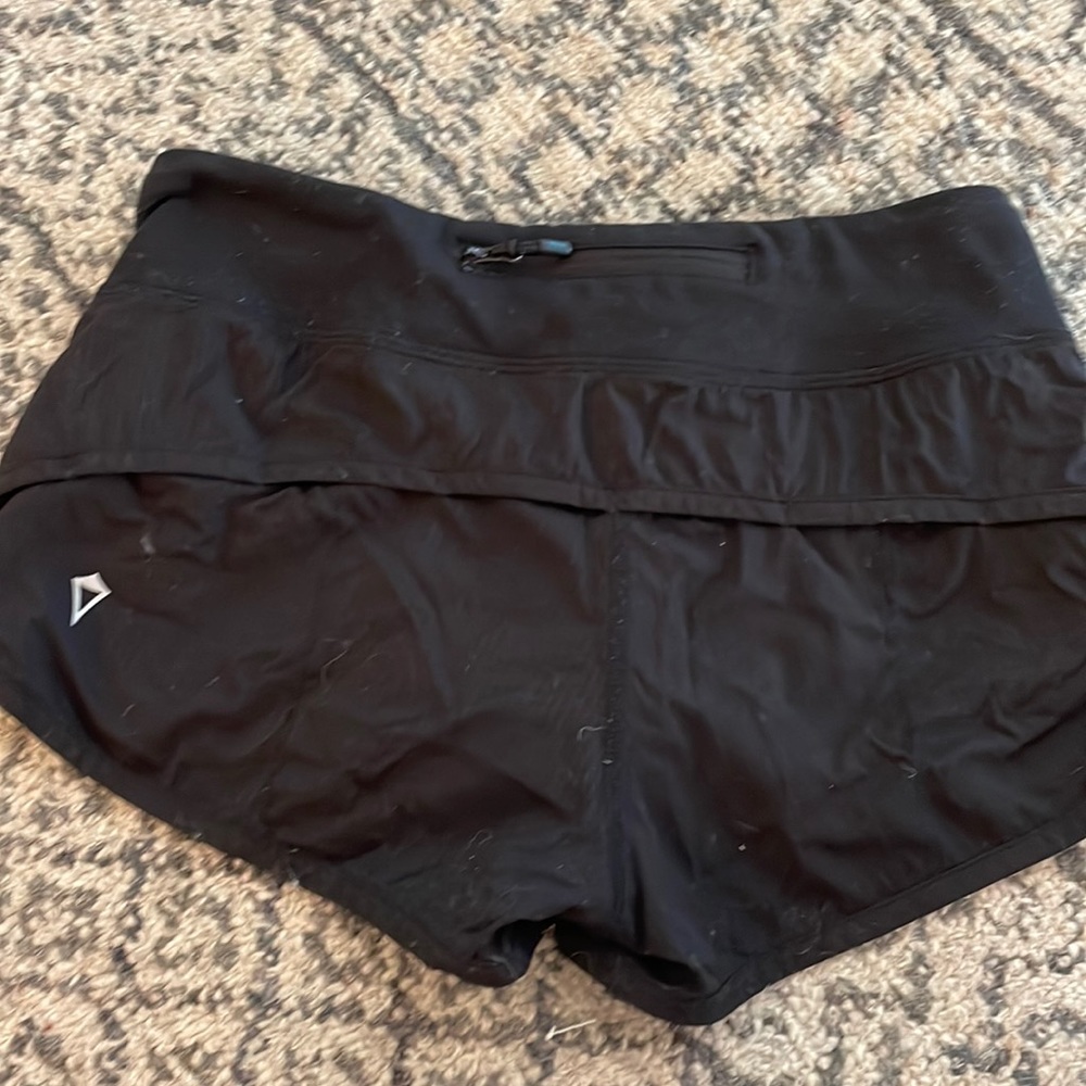 Black ivivva speedy shorts size 10